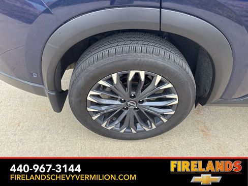 Used 2025 Nissan Rogue SL w/ Tech Package image 56