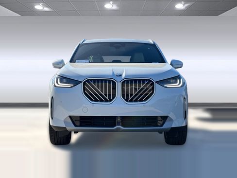 Used 2026 BMW X3 xDrive30i w/ Premium Package AWD/4WD image 6