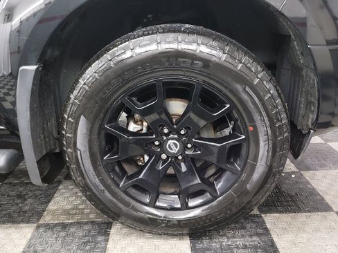 Used 2021 Nissan Frontier SV w/ Midnight Edition Floor Mats image 25