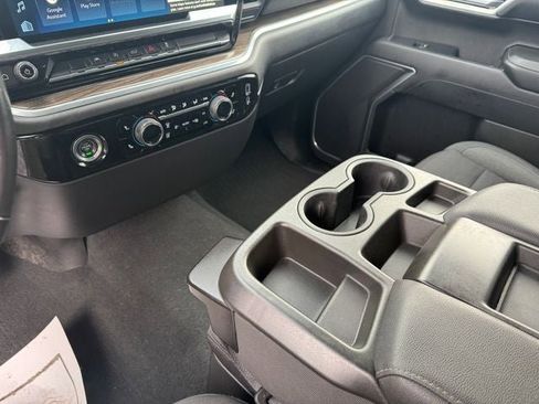 Used 2022 Chevrolet Silverado 1500 LT image 27