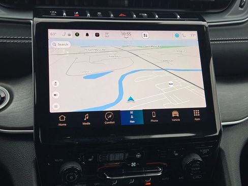 Certified 2023 Jeep Grand Cherokee L Limited image 26