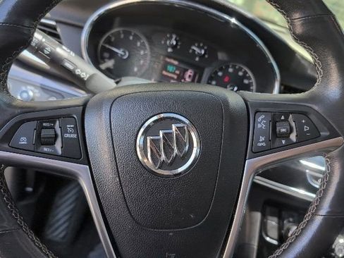 Used 2019 Buick Encore Essence AWD/4WD image 28