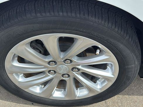 Used 2014 Buick LaCrosse Leather FWD image 10