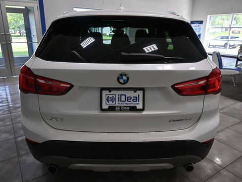 Used 2018 BMW X1 xDrive28i w/ Convenience Package AWD/4WD image 4
