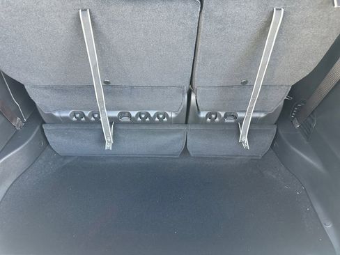 New 2026 Chrysler Pacifica Select image 17