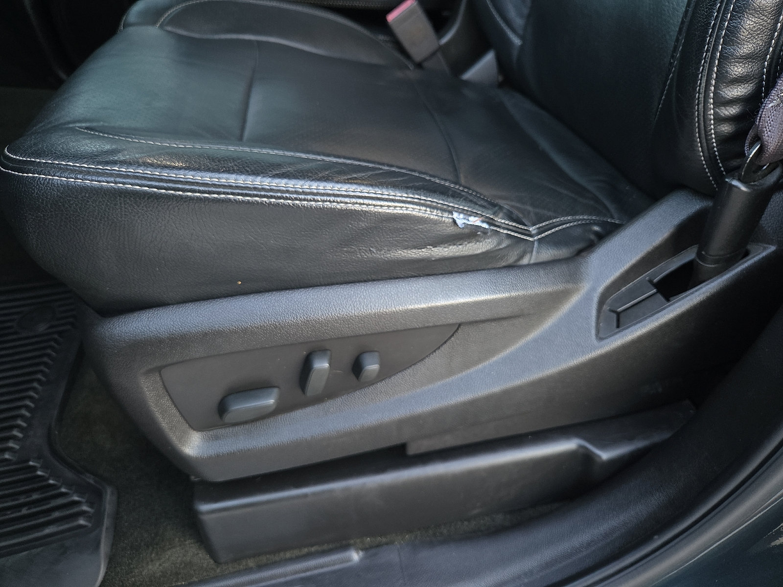 Used 2017 Chevrolet Silverado 1500 LT w/ All Star Edition AWD/4WD image 14