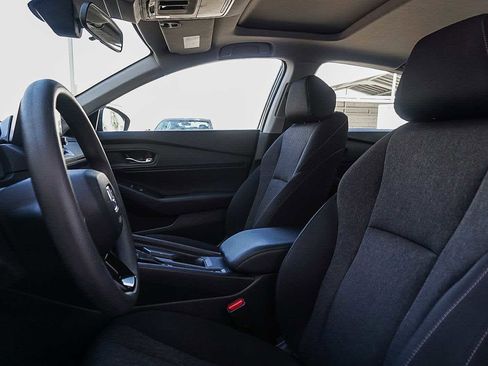 Used 2023 Honda Accord EX image 33