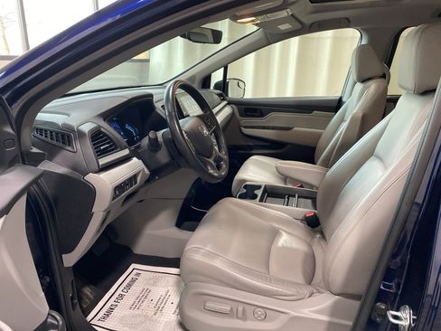 Used 2023 Honda Odyssey EX-L image 8