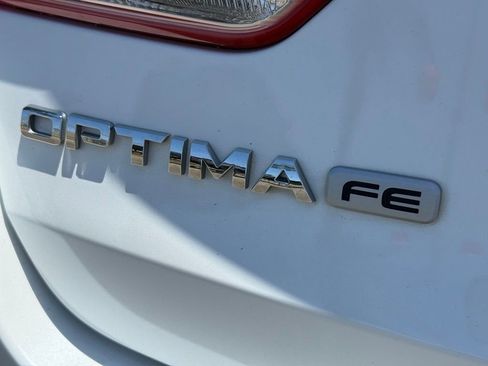 Used 2020 Kia Optima LX FWD image 8