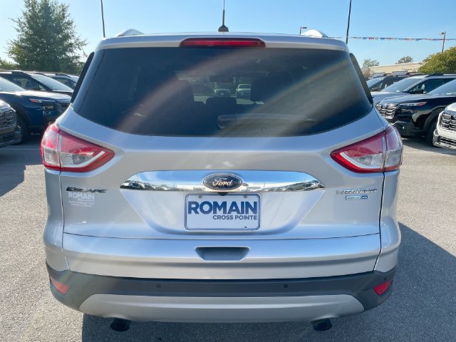 Used 2016 Ford Escape Titanium AWD/4WD image 4
