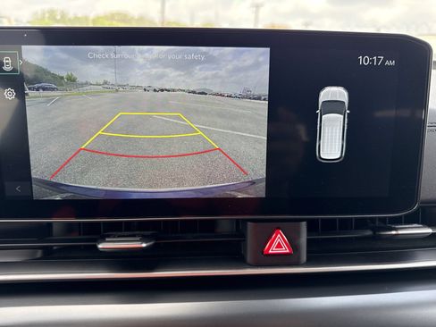 Used 2026 Kia Carnival FWD image 23