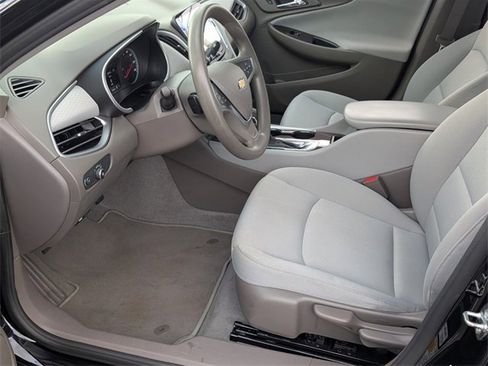 Used 2022 Chevrolet Malibu LS image 5