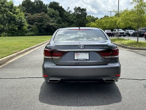 Used 2014 Lexus LS 460 w/ Comfort Package RWD image 8