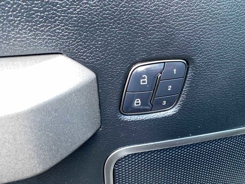 Used 2017 Ford F150 Raptor w/ Equipment Group 802A Luxury image 14