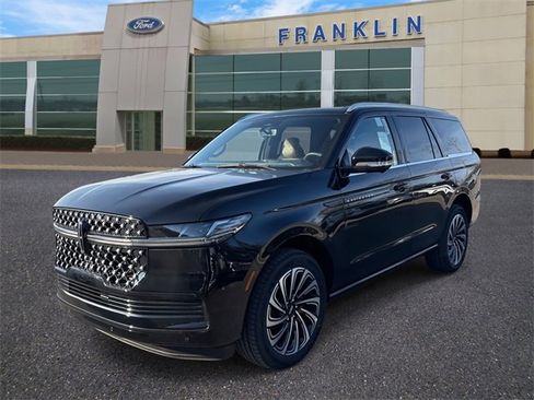 New 2025 Lincoln Navigator Black Label image 3