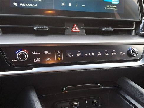 Certified 2023 Kia Sportage EX image 14