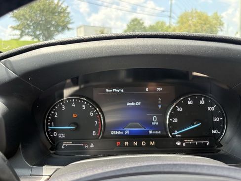 Used 2020 Ford Explorer Limited RWD image 19