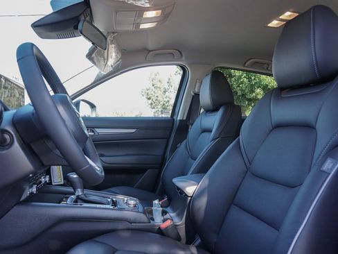 New 2025 MAZDA CX-5 AWD 2.5 S w/ Select Package image 11
