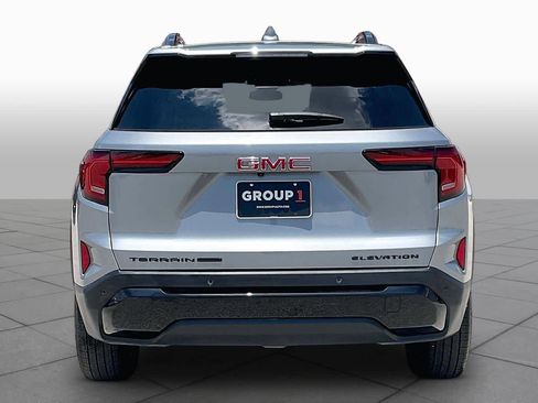 Used 2026 GMC Terrain Elevation w/ Elevation Premium Package AWD/4WD image 5