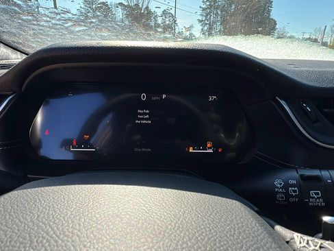 New 2025 Jeep Grand Cherokee L Altitude image 26