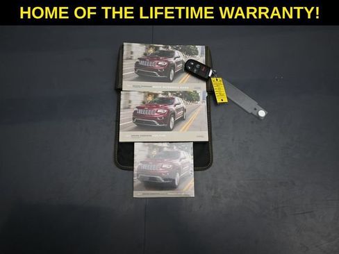 Used 2017 Jeep Grand Cherokee Limited image 50