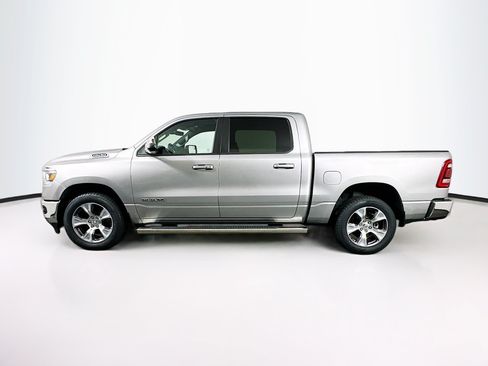 Used 2024 RAM 1500 Laramie AWD/4WD image 4