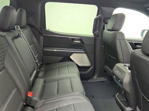 Used 2025 GMC Sierra EV Denali image 24