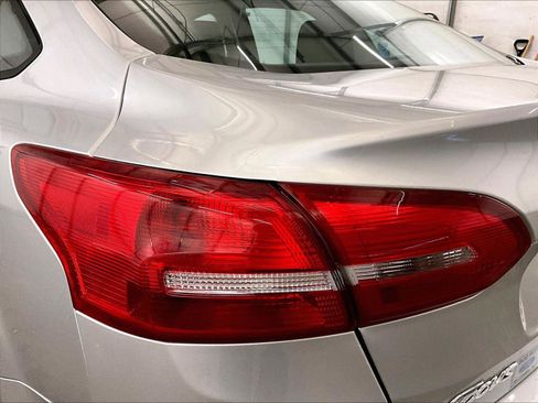 Used 2016 Ford Focus S FWD image 28