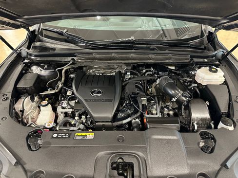 Used 2023 Lexus RX 500h F Sport image 46