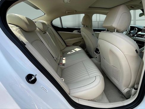 New 2026 Genesis G70 2.5T Prestige image 10