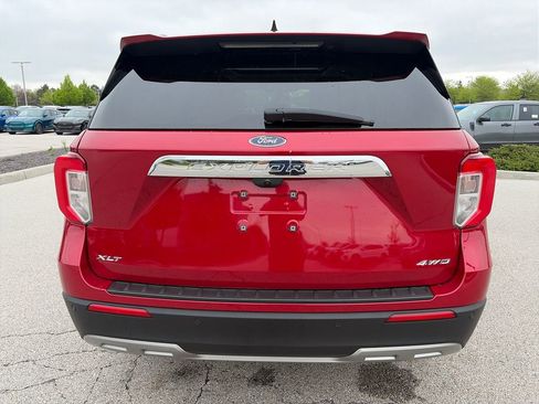 Used 2023 Ford Explorer XLT w/ Equipment Group 202A AWD/4WD image 6