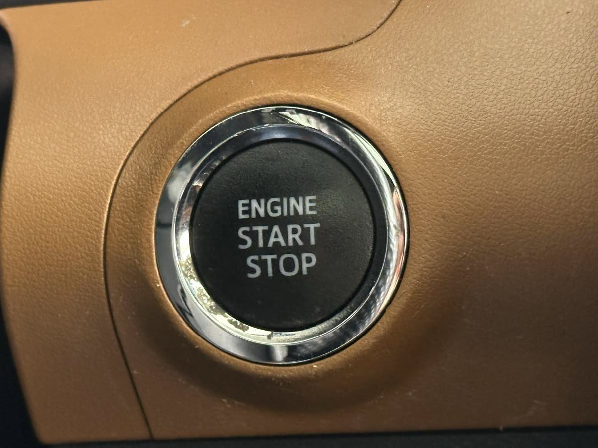 Used 2021 Toyota Avalon Touring w/ Advanced Safety Package FWD image 35