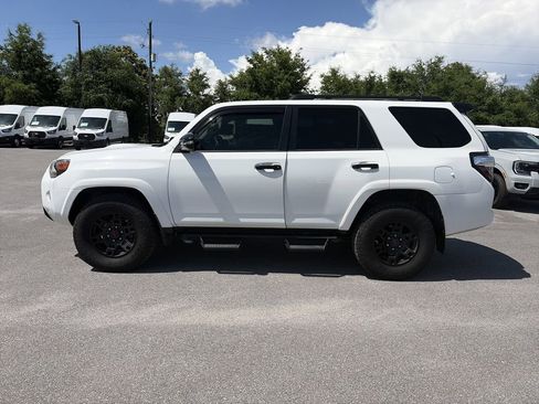 Used 2021 Toyota 4Runner Venture AWD/4WD image 4