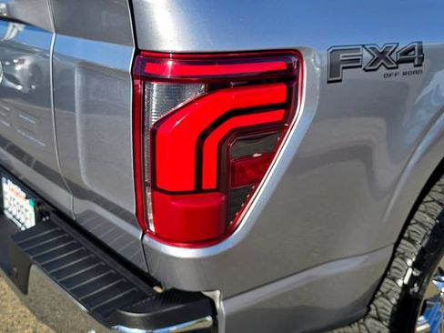 Used 2025 Ford F150 Lariat w/ Equipment Group 502A High AWD/4WD image 33