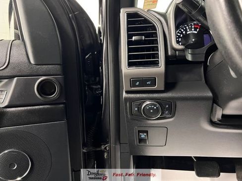 Used 2021 Ford Expedition Max XLT image 24