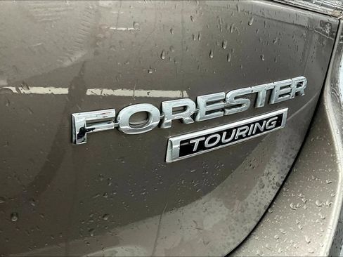 Used 2022 Subaru Forester Touring AWD/4WD image 22