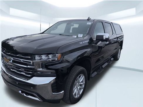 Used 2020 Chevrolet Silverado 1500 LTZ w/ LTZ Plus Package image 2