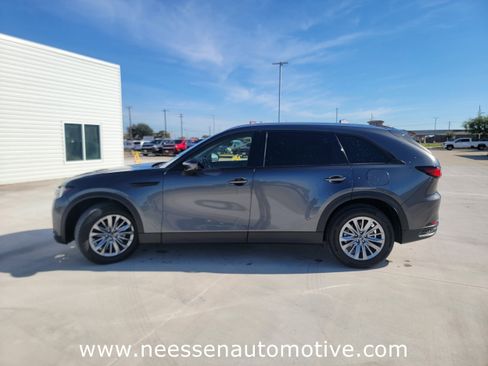 Used 2024 MAZDA CX-90 3.3 Turbo w/ Preferred Plus image 4