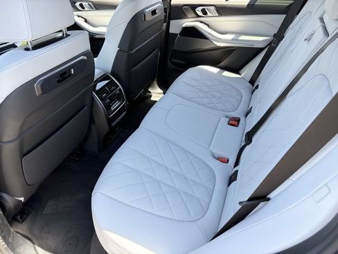 New 2026 BMW X5 xDrive40i w/ M Sport Package AWD/4WD image 16