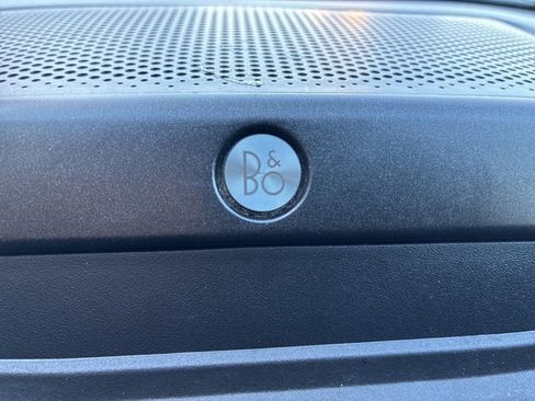 Used 2020 Ford F150 Lariat w/ Equipment Group 502A Luxury image 32