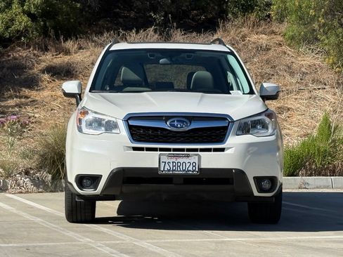 Used 2016 Subaru Forester 2.5i Touring w/ Eyesight & Navigation System AWD/4WD image 4