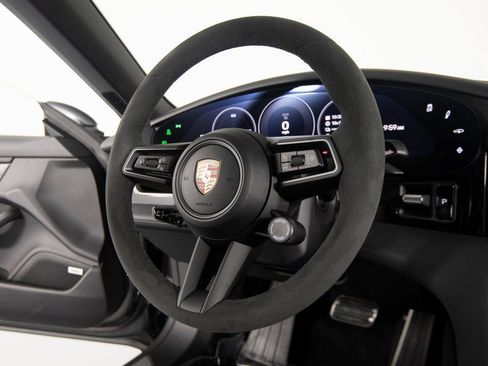 New 2026 Porsche Taycan 4S image 27