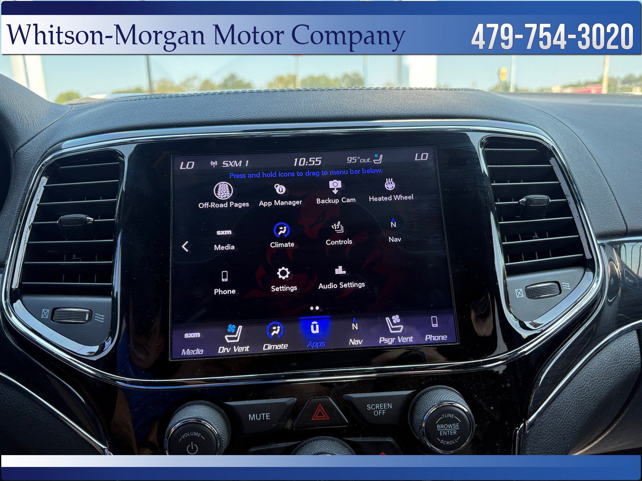 Used 2020 Jeep Grand Cherokee Overland w/ Interior Metal Package AWD/4WD image 23