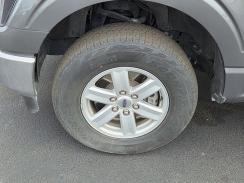 Used 2023 Ford F150 XLT image 9