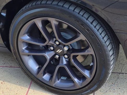 Used 2022 Dodge Challenger R/T Scat Pack RWD image 36