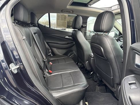 Used 2021 Buick Encore GX Essence w/ Advanced Technology Package image 35