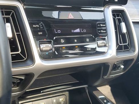 Used 2021 Kia Sorento EX w/ Panoramic Sunroof Package AWD/4WD image 28