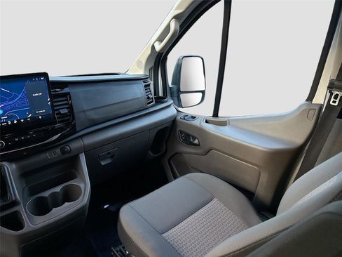 Used 2023 Ford Transit 350 XLT image 25