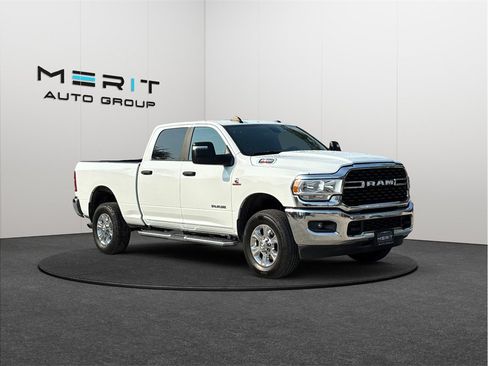 Used 2024 RAM 2500 Big Horn AWD/4WD image 1