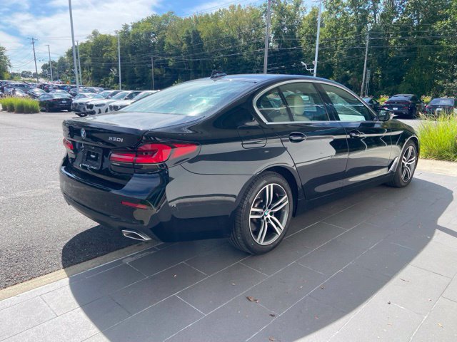 Used 2023 BMW 530i xDrive w/ Convenience Package AWD/4WD image 7